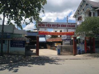 ung dung man hinh tuong tac aha penta 5070 70 inch cho benh vien huyen binh chanh tp hcm