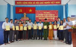 truong thinh nhan thi cong bao gia du toan lap dat man hinh ghep aha 55 inch aha55h53 cho ubnd phuong 2 330 nguyen trong tuyen phuong 2 tan binh ho chi minh