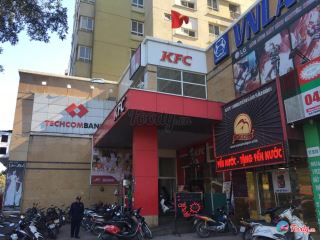 giai phap man hinh quang cao hien thi thuc don va dat mon an  tai kfc pham ngoc thach